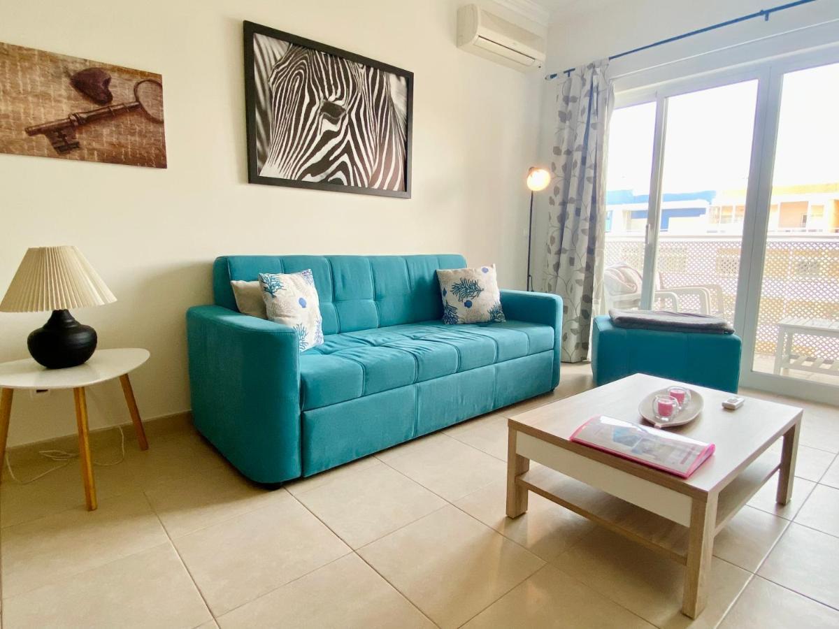 Apartamento T1 Flamingo - Portimao - 1,5 Km Da Praia Zewnętrze zdjęcie